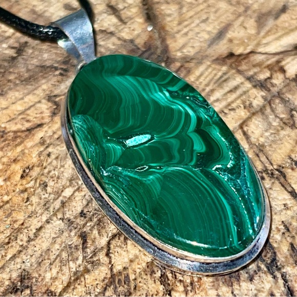 Green Malachite Pendant 2” - Picture 10 of 13